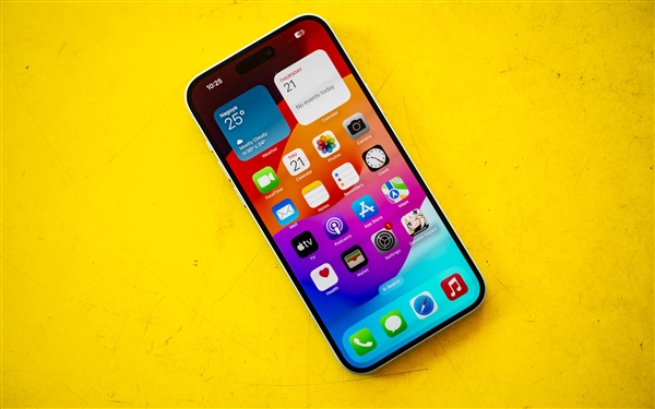 曝iPhone 16屏幕升级：更省电 三星供货